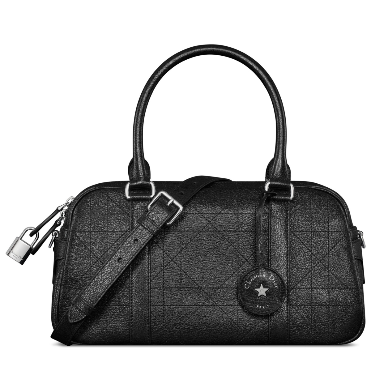 Dior D-Vibe 保齡球中型包，NT$ 115,000Dior D-Vibe 保齡球中型包，NT$ 115,000